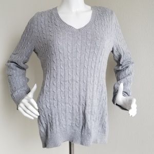 Loft sz large v neck sweater gray cable knit good condition